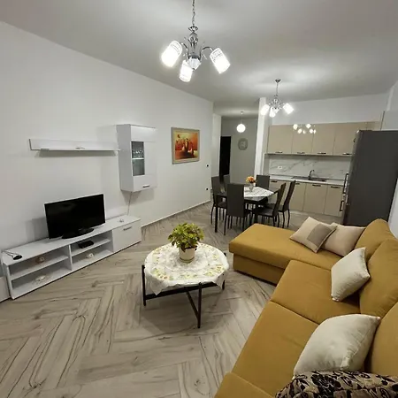 Seashell Apartment *